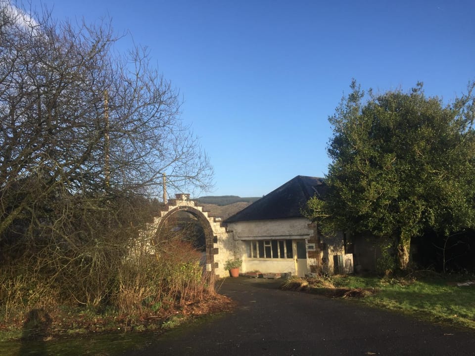 Holly Lodge, Gilchristland Organic Farm cottage Apartment in Scotland