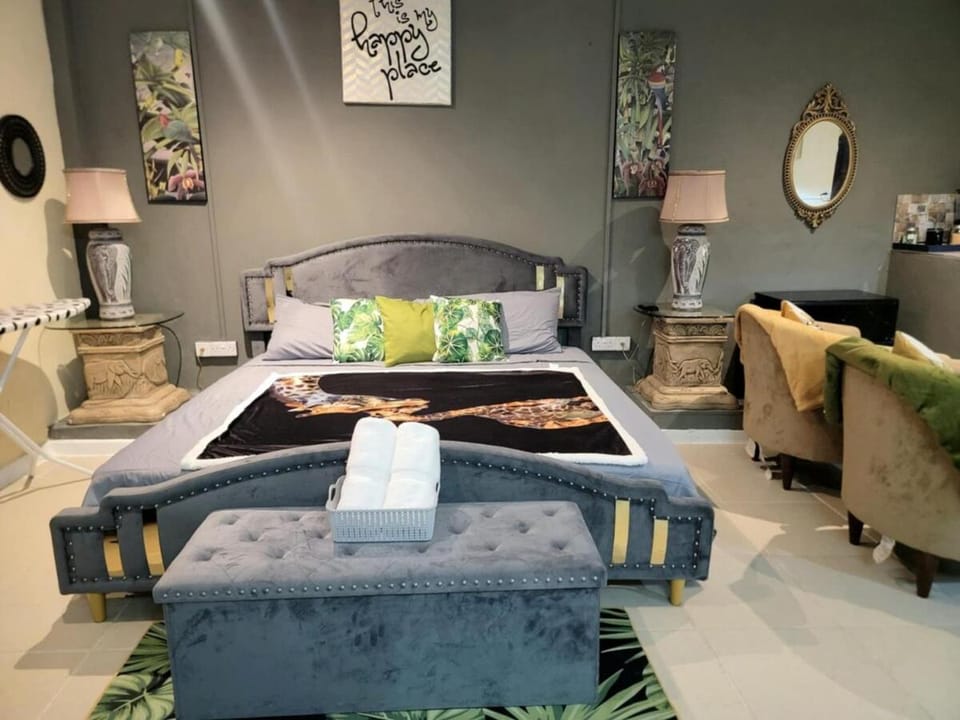 Bed, Bedroom