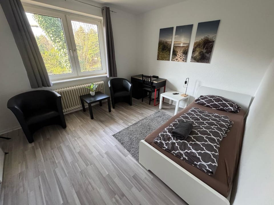 Bed, Photo of the whole room