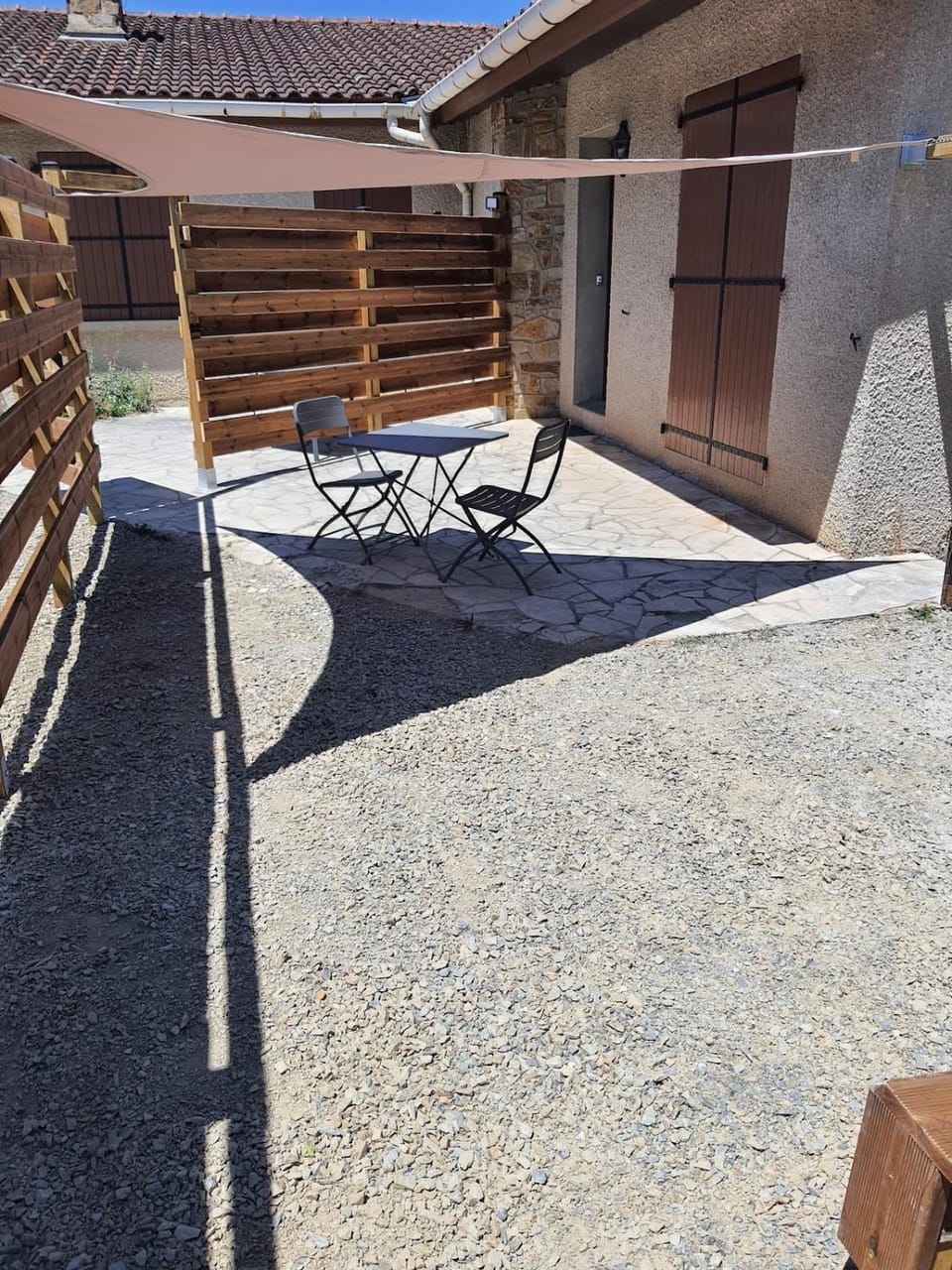 Grand T2 tout confort au calme avec terrasse Apartment in Occitanie