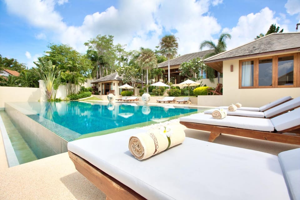 Property building, Day, Pool view, sunbed