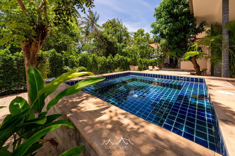 Hot Tub, Pool view, Swimming pool