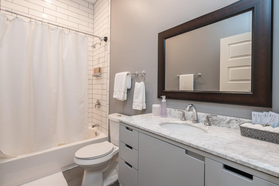 4154 Parkside Comfort House in Saint Louis