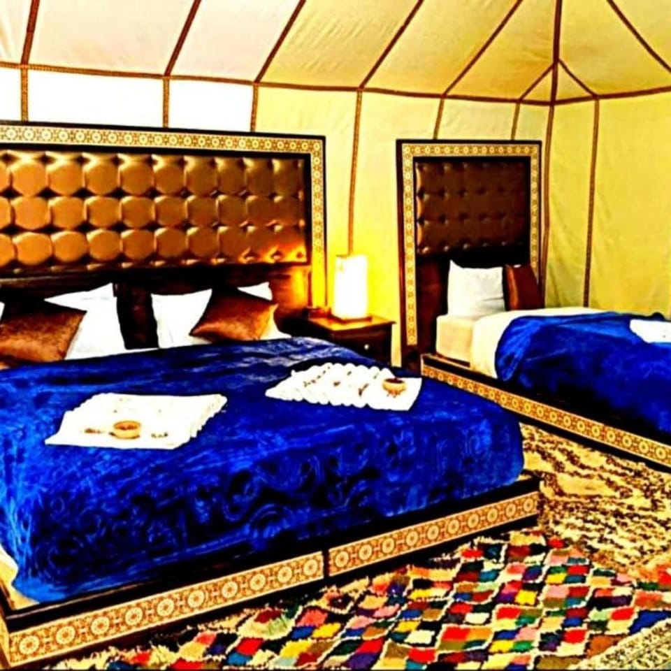 Property building, Bed, Photo of the whole room, Bedroom