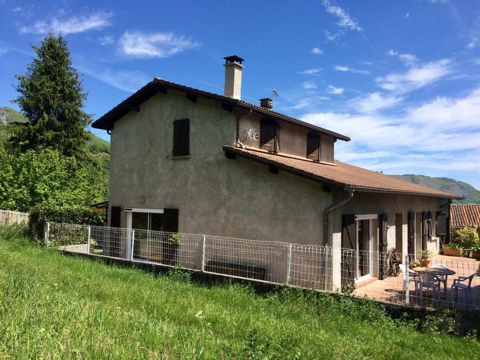 Property building, Garden view