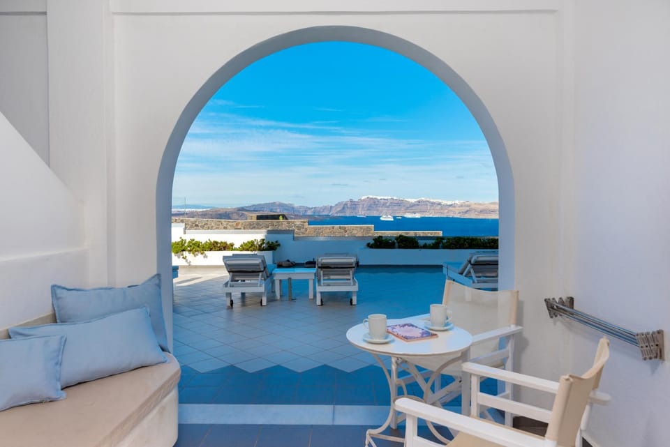 View (from property/room), Balcony/Terrace, Sea view