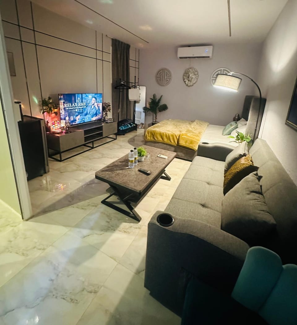 Photo of the whole room