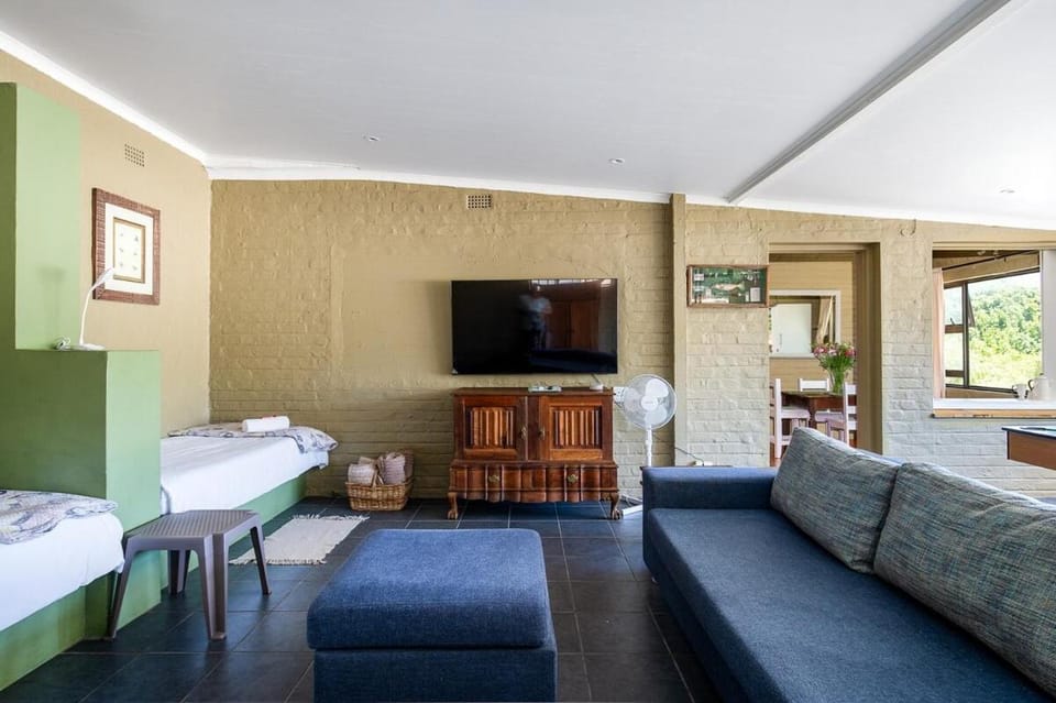 Zundorf - 4 Sleeper, Wilderness Apartment in Western Cape