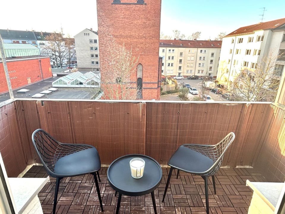 View (from property/room), Balcony/Terrace, City view