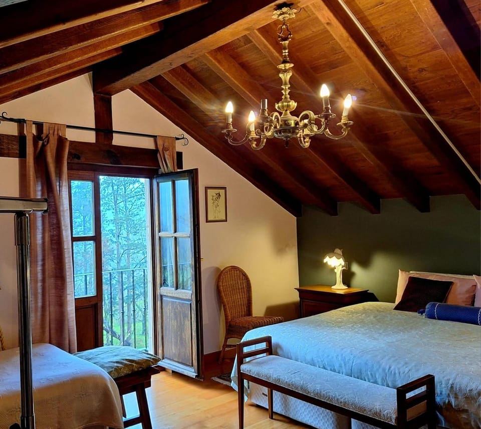 Alojamiento casaMaria LacasadelaMaria Bed and Breakfast in Cantabria