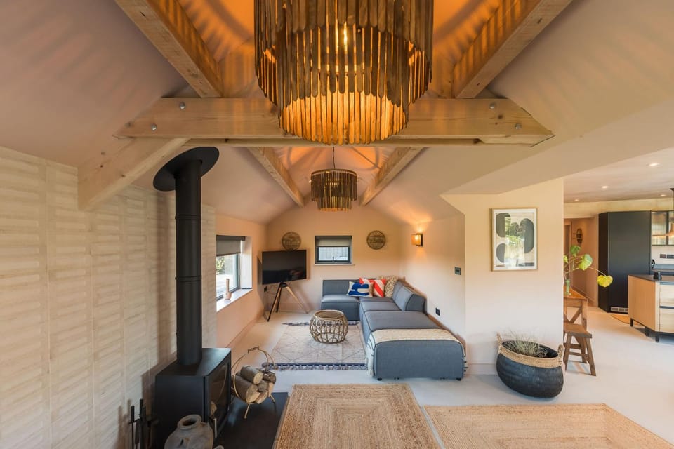 Du Cabana by Birch Stays House in Llyn Maelog