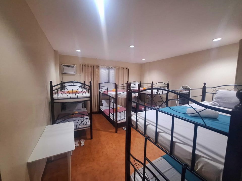 M3 Spacious Family Apartment Transient House 10pax near SPMC and SM Lanang Vacation rental in Davao City