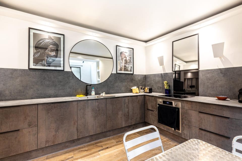 GuestReady - Modern retreat near the Eiffel Tower Apartment in Paris
