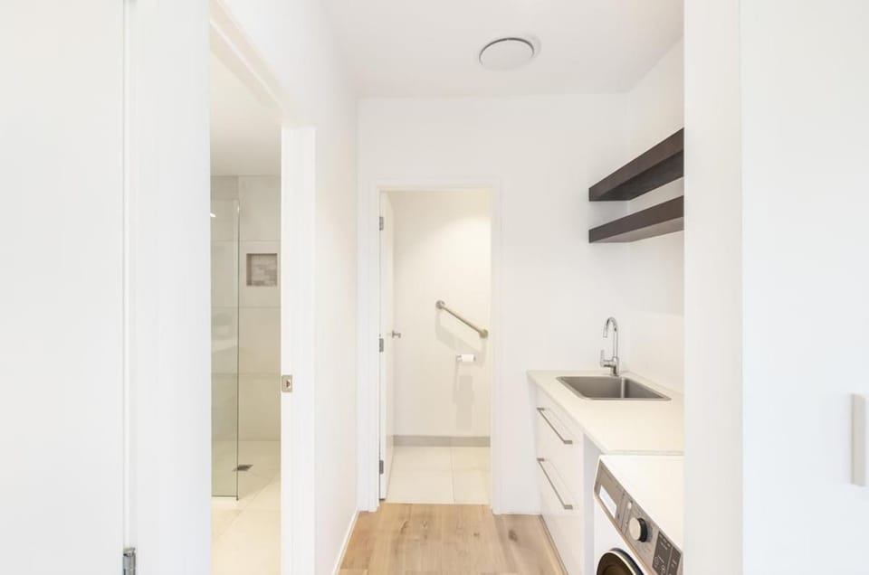 Sensational Rest House in Auckland