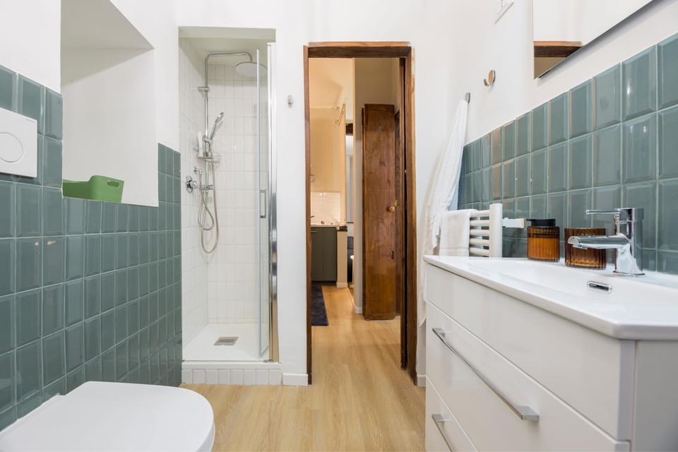 Shower, Bathroom