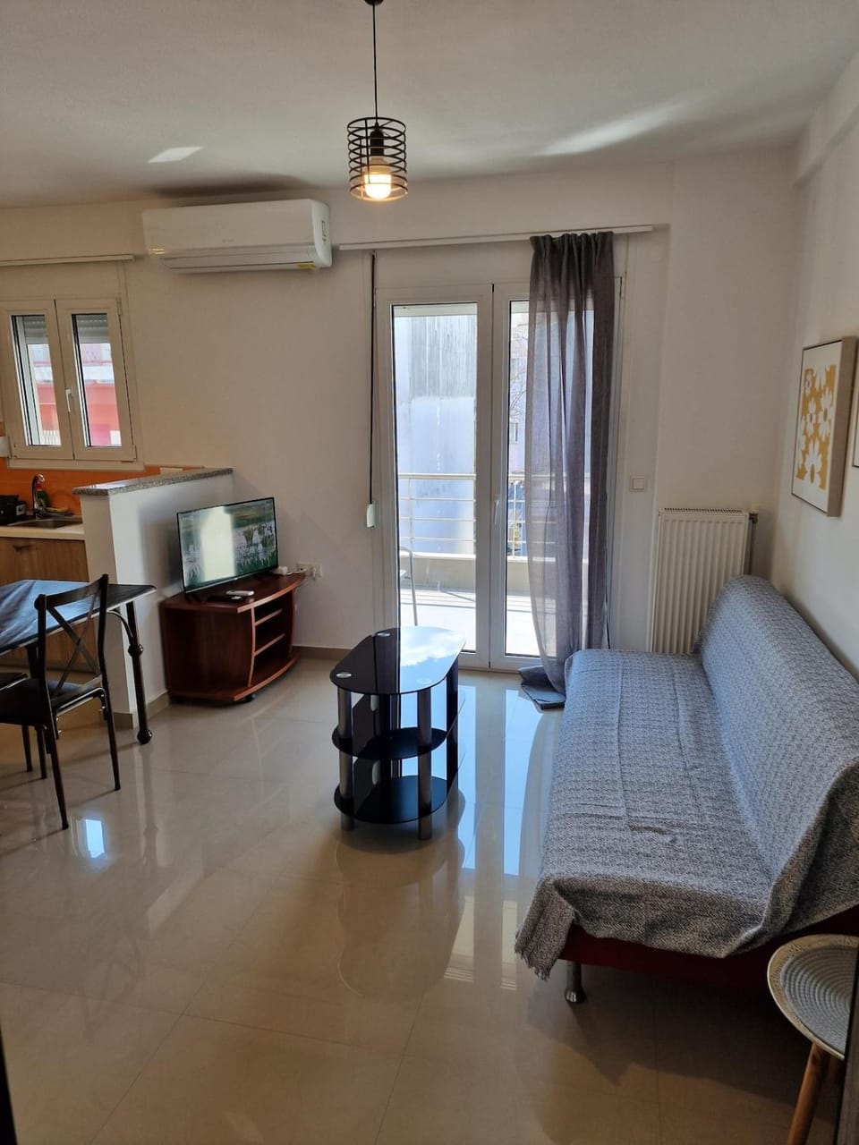 Diana's Cozy 19 Studio Apartment in Ioannina
