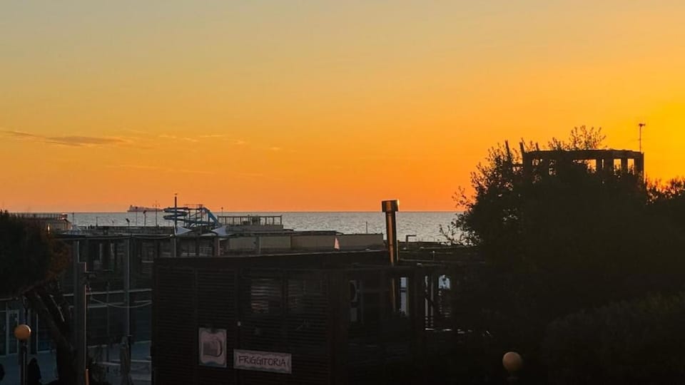 Natural landscape, Sea view, Sunset