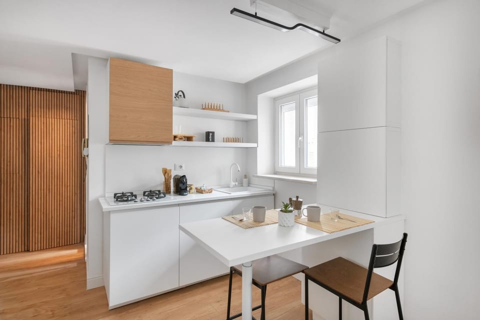 Kitchen or kitchenette, kitchen