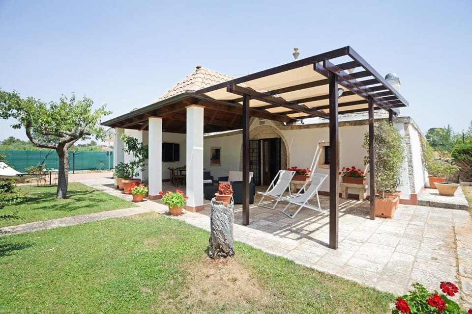 Property building, Garden