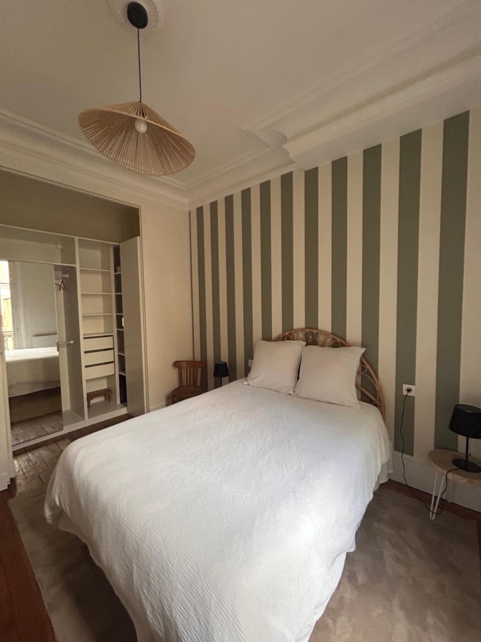Full apartment for 4 peoples - city center Porte Saint Martin Vacation rental in Paris