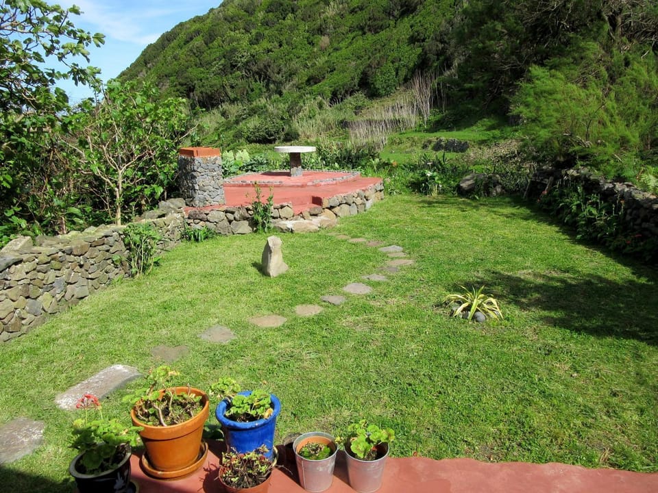 Garden, Garden, Balcony/Terrace, Garden view