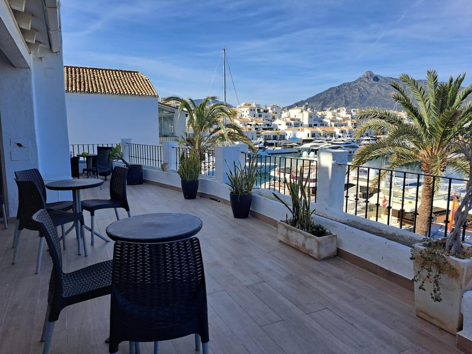 Patio, Balcony/Terrace, Balcony/Terrace, Mountain view, Sea view