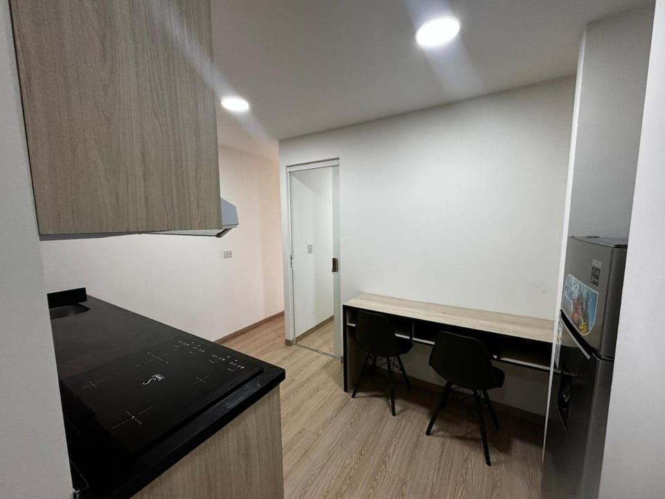 DPTTOS cerca del Ventura Mall y Equipetrol WiFI Pool Coozy Apartment in Santa Cruz de la Sierra