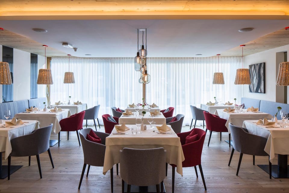 Restaurant/places to eat, Day