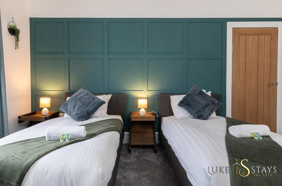 Luke Stays - Welbeck Road Apartment in Newcastle upon Tyne