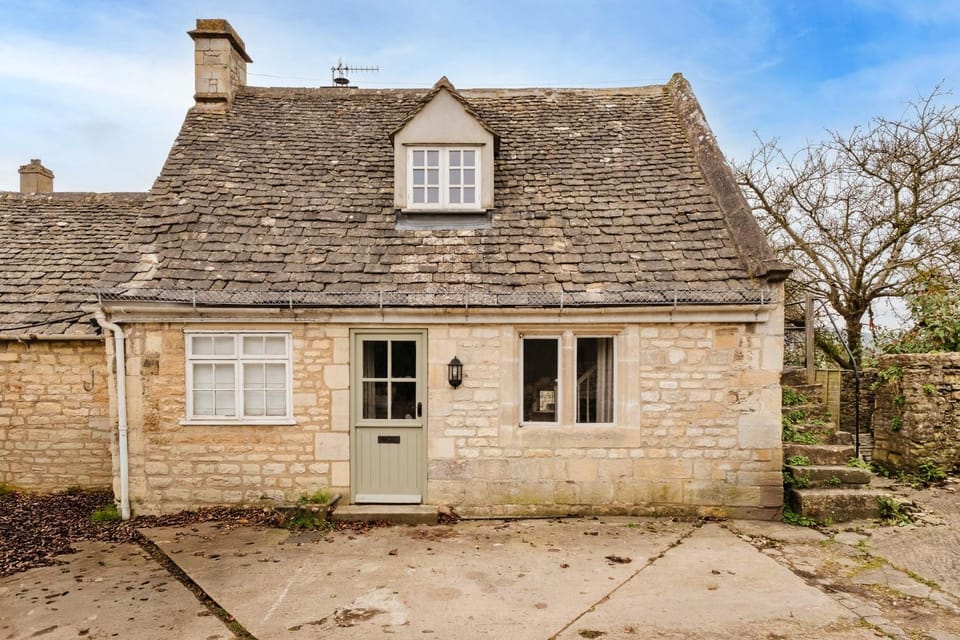 Property building, Off site