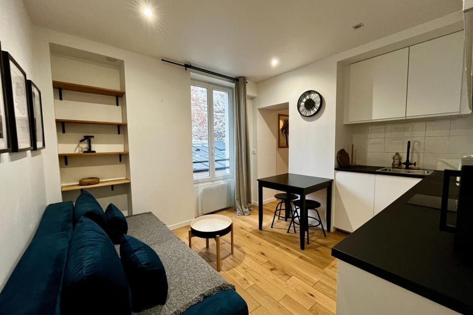 Montmartre 18th Cosy & Stylish Studio managed by Mey Agency Apartment in Paris