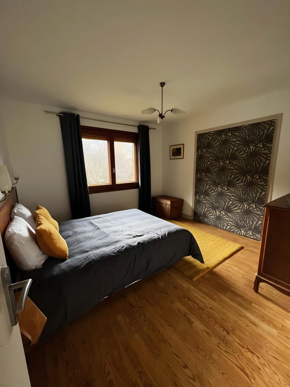 Living room, Bedroom