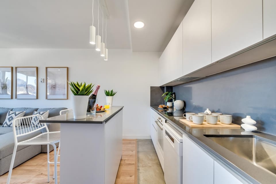 Kitchen or kitchenette, Food, oven, stove
