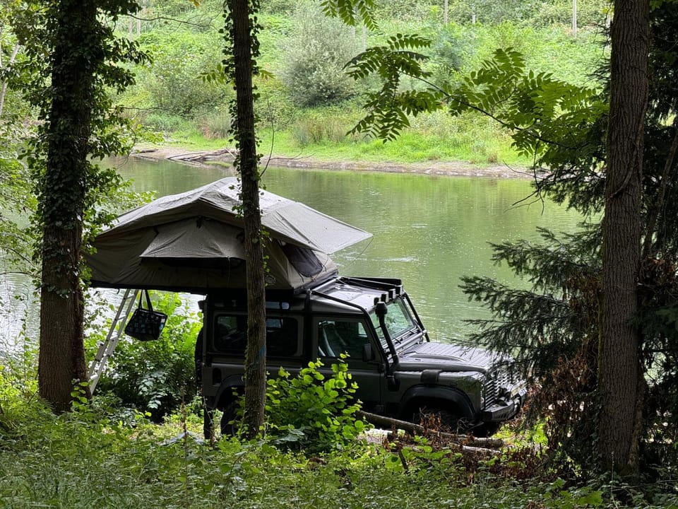 Wild Camping am Fluss Luxury tent in Occitanie