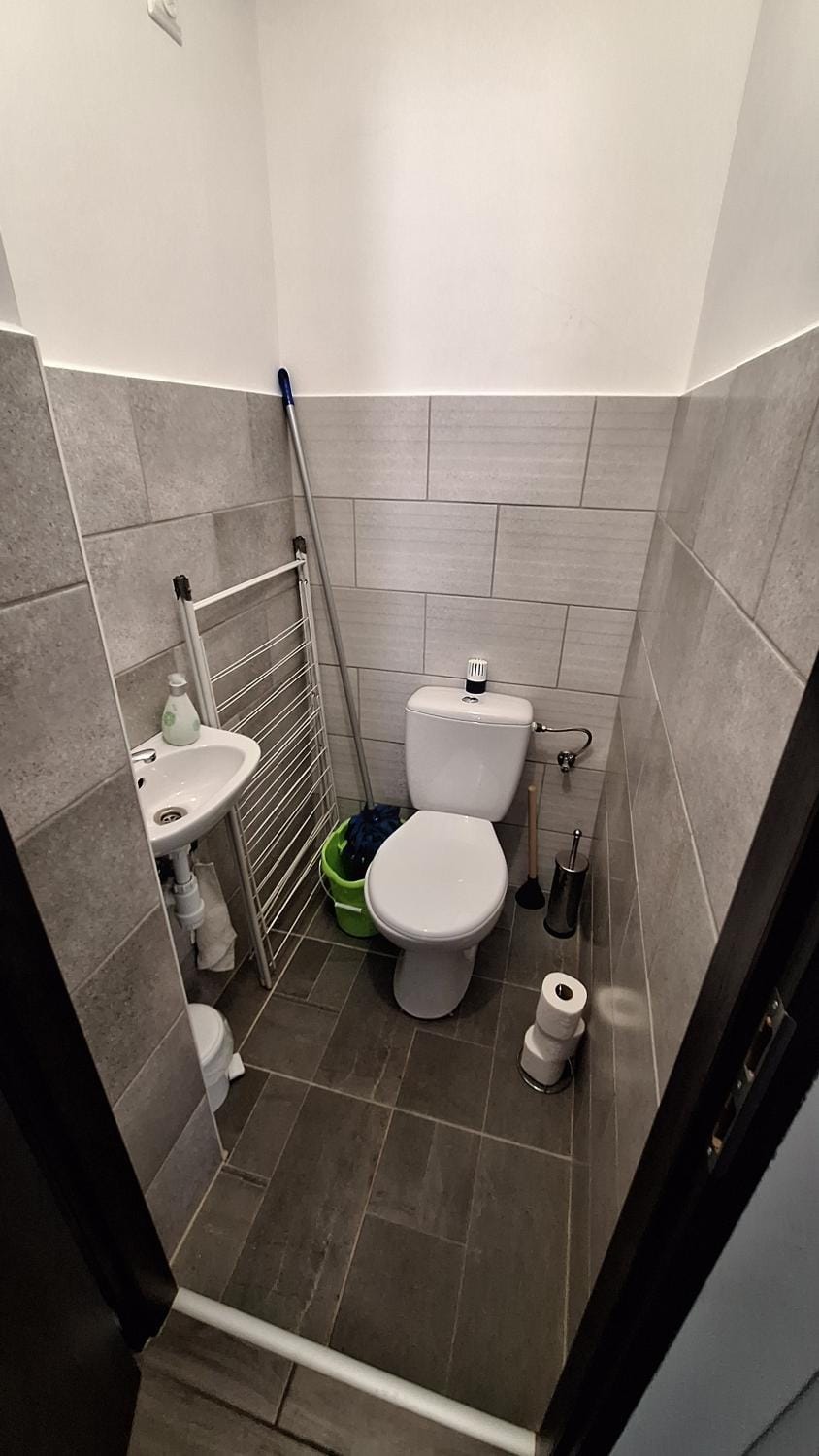 Toilet