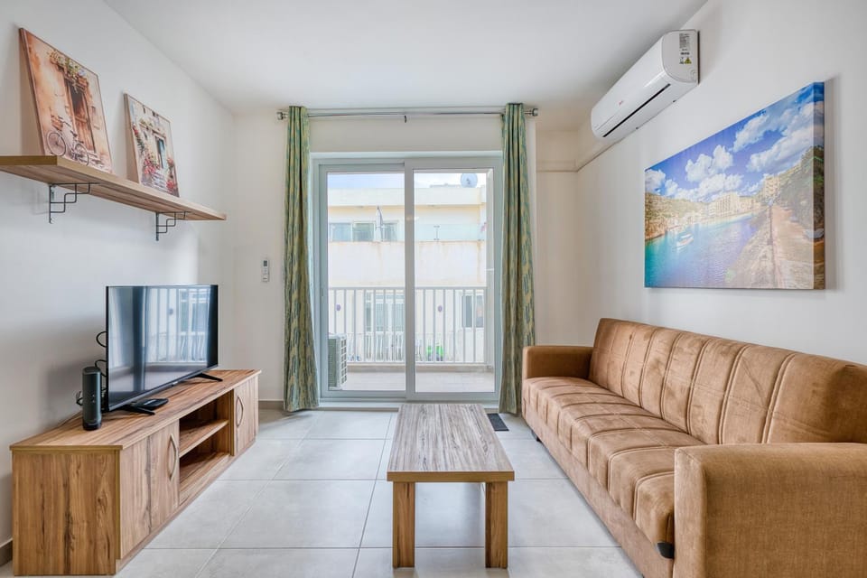 New & Modern 2BR apartment in St Paul's Bay Apartment in Saint Paul's Bay