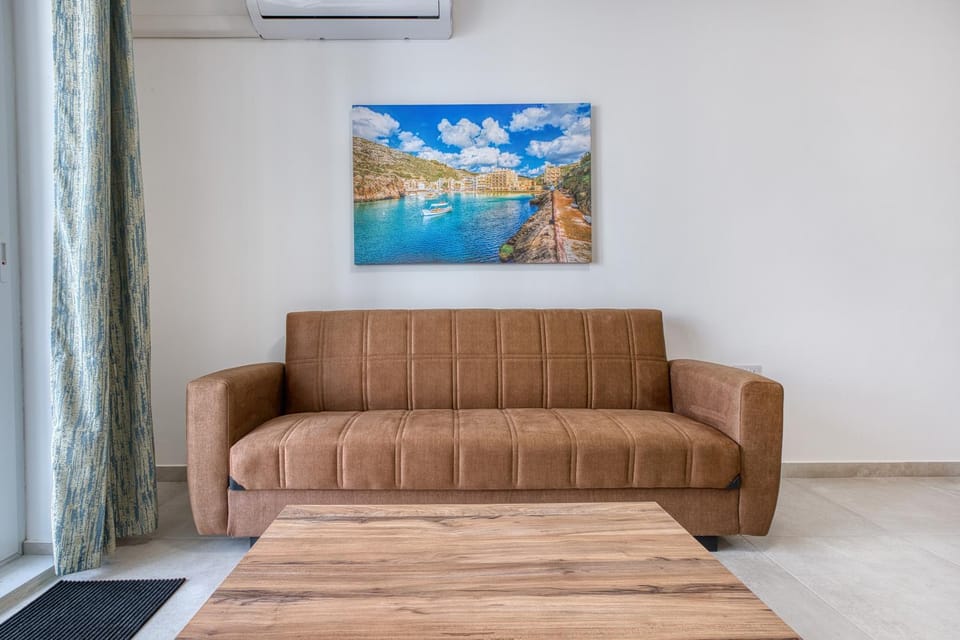 New & Modern 2BR apartment in St Paul's Bay Apartment in Saint Paul's Bay