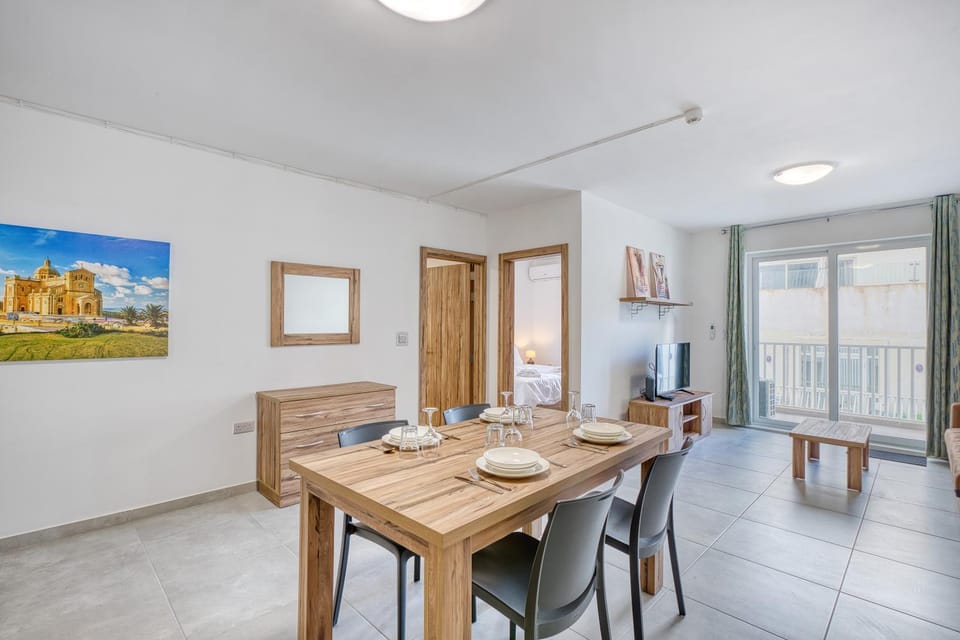 New & Modern 2BR apartment just off the seafront by SF Homes Apartment in Saint Paul's Bay
