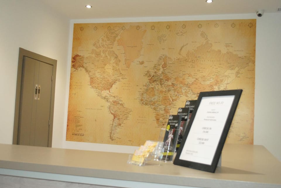 Property building, Lobby or reception, Area and facilities