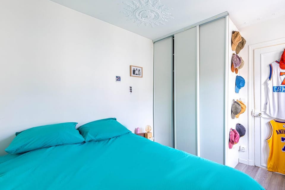 GuestReady - Elevated Charm near Notre-Dame Apartment in Paris