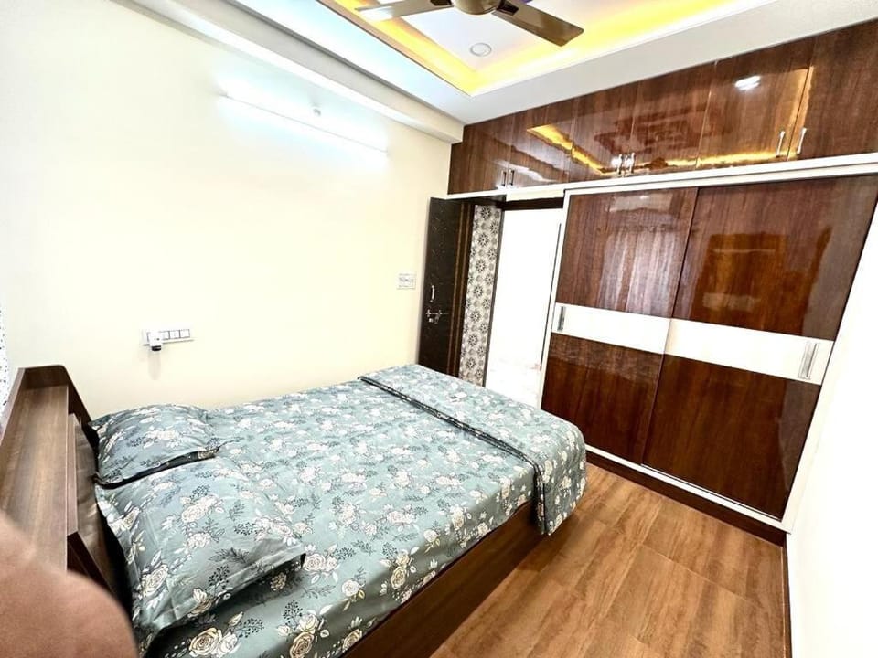 Servostay - Just Launched 3 BHK Near Madhapur With Private Parking Apartment in Hyderabad