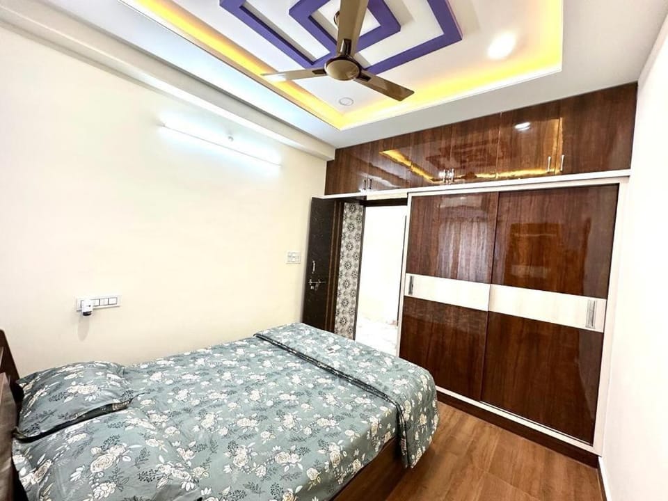 Servostay - Just Launched 3 BHK Near Madhapur With Private Parking Apartment in Hyderabad