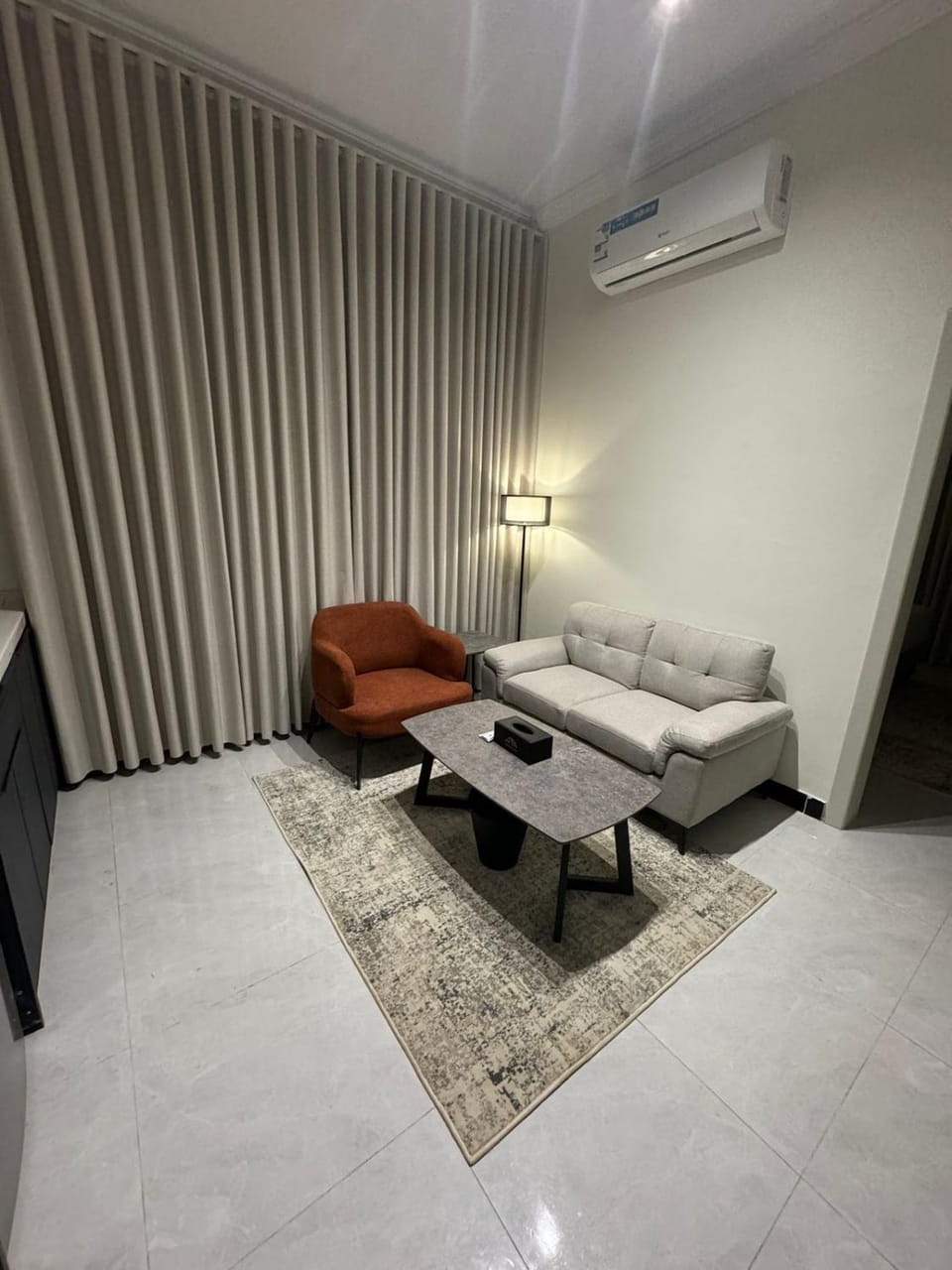 Living room, Seating area, air conditioner