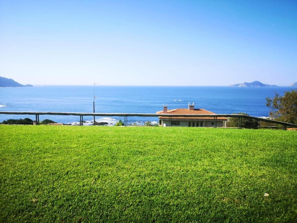 Day, Garden, Sea view