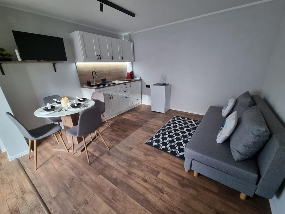 Kitchen or kitchenette, Living room, Dining area