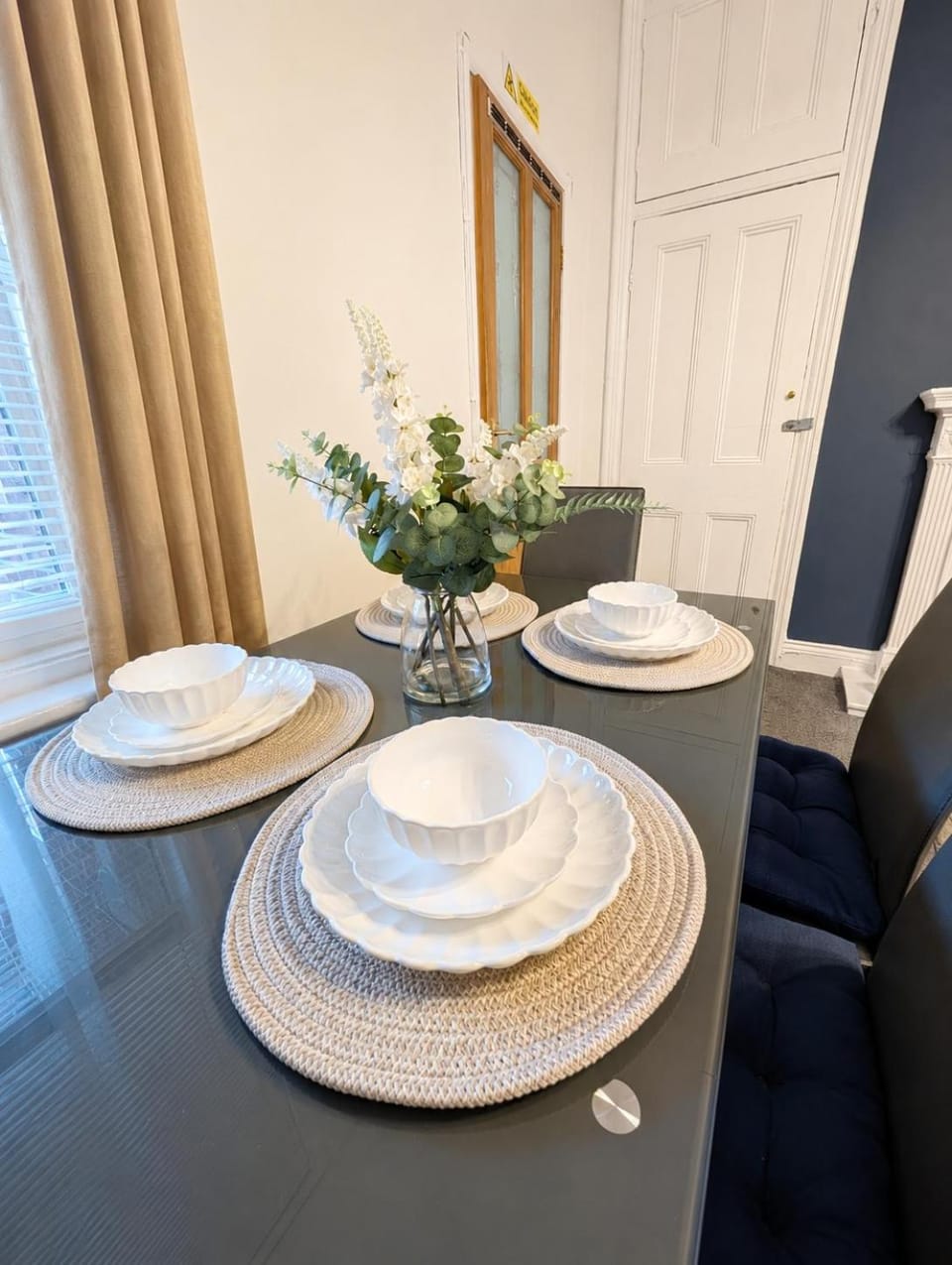Alice Street Retreat - 1BR Sleeps 4 Street Parking Apartment in South Shields