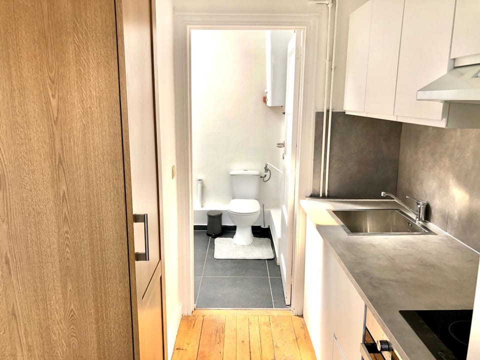 Beautiful & Charming studio EU DISTRICT Apartment in Ixelles