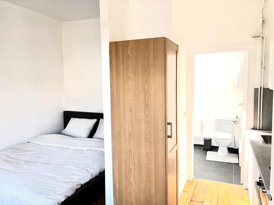 Beautiful & Charming studio EU DISTRICT Apartment in Ixelles