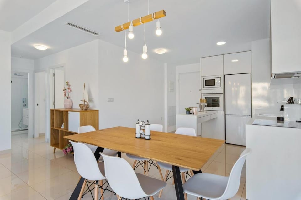 Property building, Kitchen or kitchenette, Living room