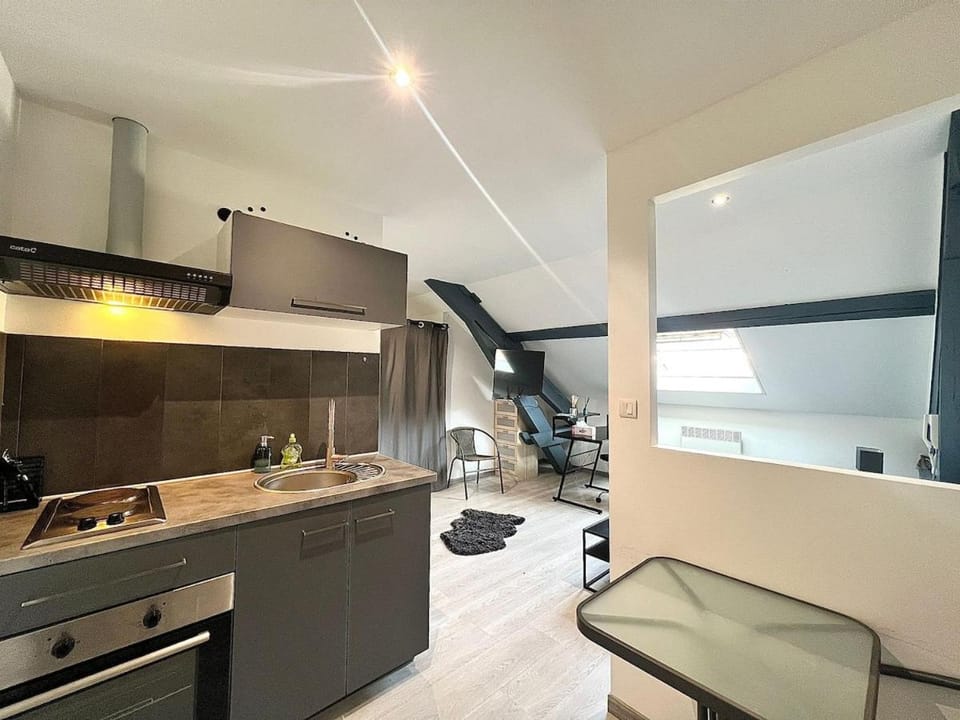 Appartement moderne et central Apartment in Bourgogne-Franche-Comté